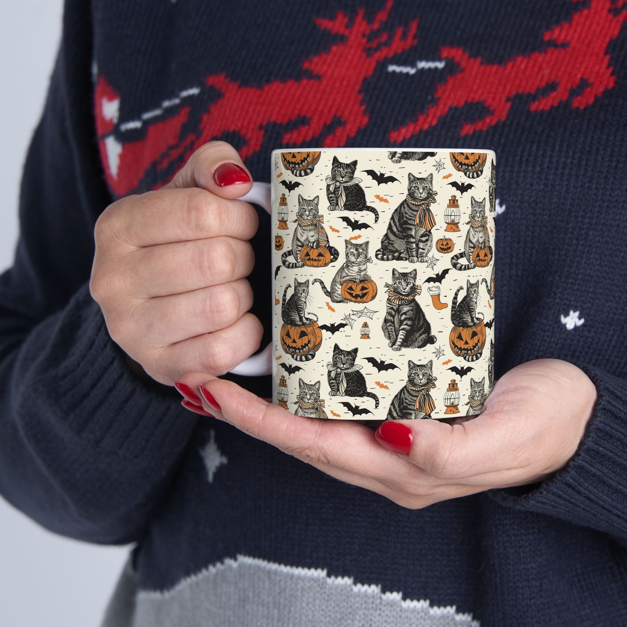 Vintage Halloween Cat Mug – Cozy Autumn Coffee Cup with Pumpkins, Bats & Black Cats