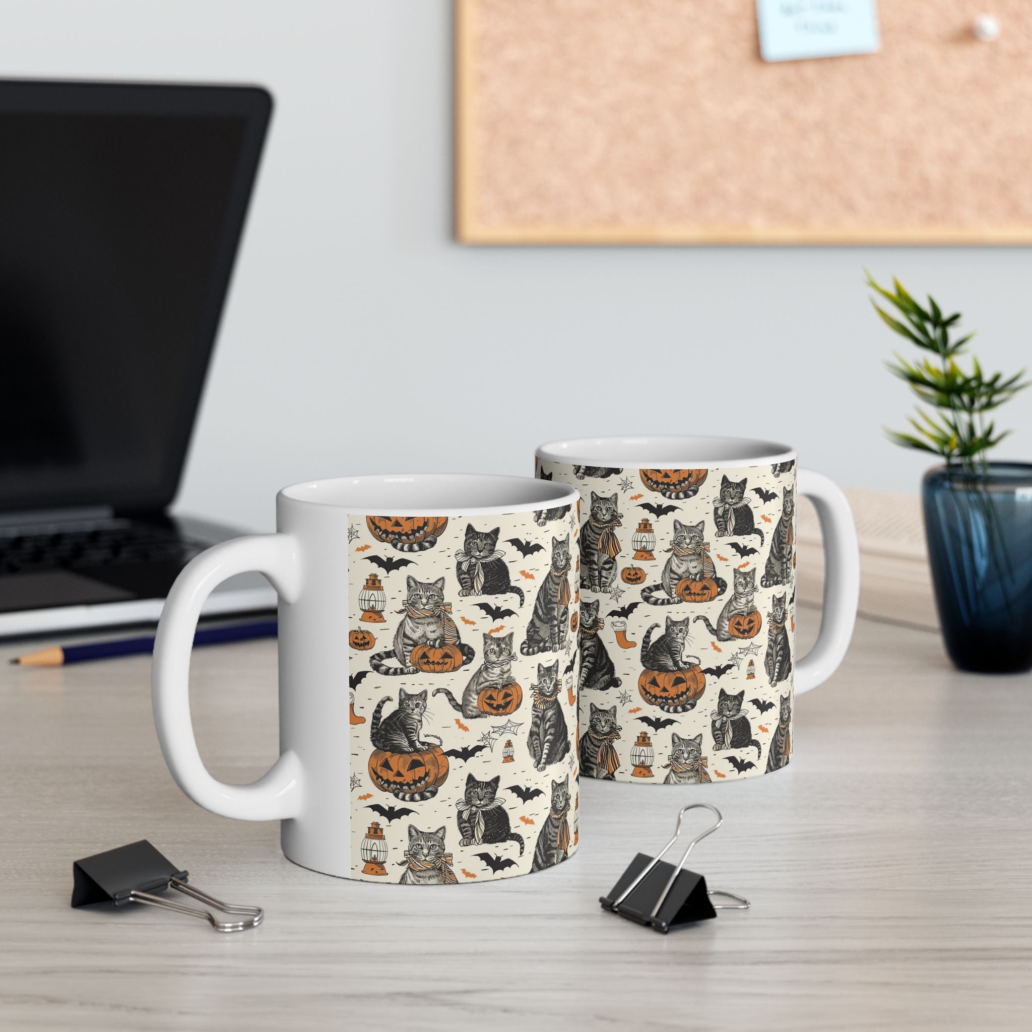 Vintage Halloween Cat Mug – Cozy Autumn Coffee Cup with Pumpkins, Bats & Black Cats